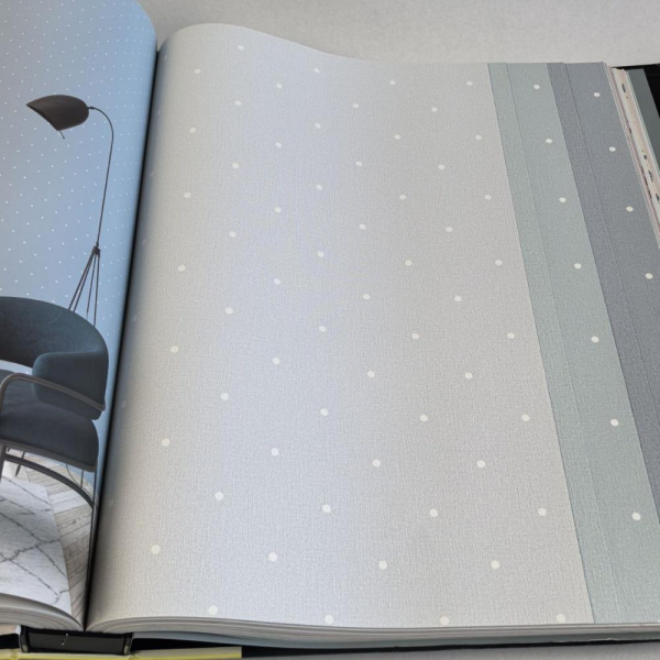 Andrea Rossi Spectrum Box 54454-11